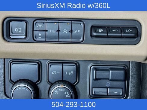 Used 2021 Chevrolet Tahoe Premier w/ Premium Package image 10