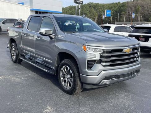 Certified 2023 Chevrolet Silverado 1500 High Country w/ Technology Package image 6