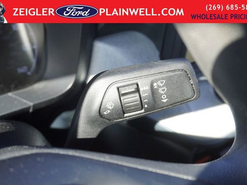 Used 2024 Ford Maverick XLT image 23