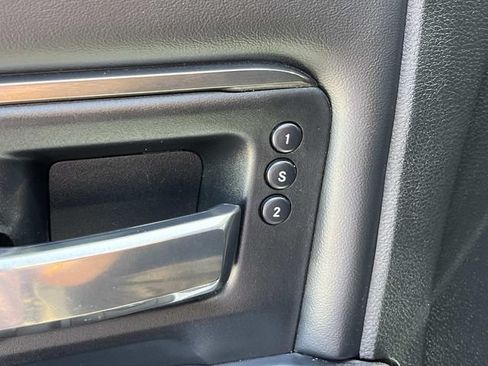 Used 2021 RAM 2500 Limited AWD/4WD image 30