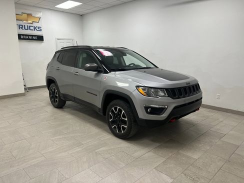 Used 2021 Jeep Compass Trailhawk w/ Convenience Group image 3
