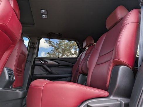 Certified 2023 MAZDA CX-9 Carbon Edition image 27