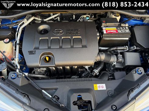 Used 2019 Toyota C-HR XLE image 35