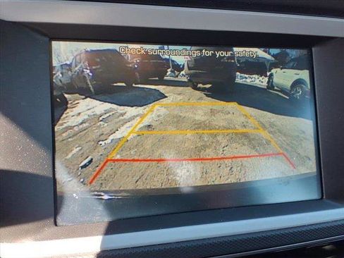 Used 2019 Hyundai Ioniq Plug-In Hybrid image 23