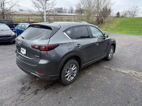 Used 2023 MAZDA CX-5 AWD 2.5 S w/ Preferred Package image 3