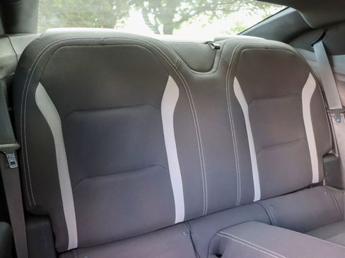 Used 2018 Chevrolet Camaro SS image 16