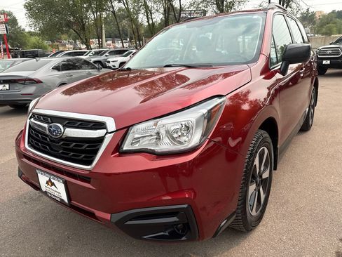 Used 2018 Subaru Forester 2.5i w/ Alloy Wheel Package AWD/4WD image 3