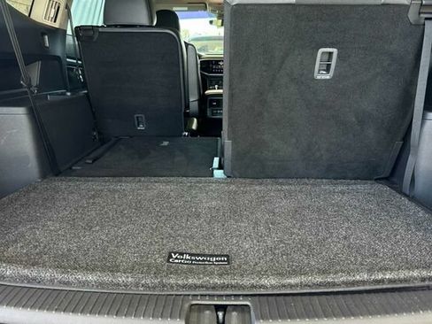 Used 2018 Volkswagen Atlas SEL Premium AWD/4WD image 16