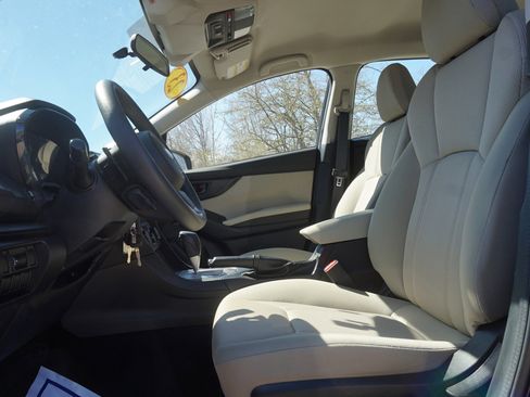 Used 2023 Subaru Impreza Premium AWD/4WD image 12