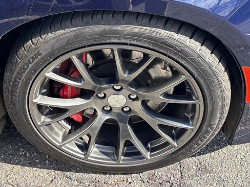 Used 2016 Dodge Charger SRT w/ Technology Group image 6