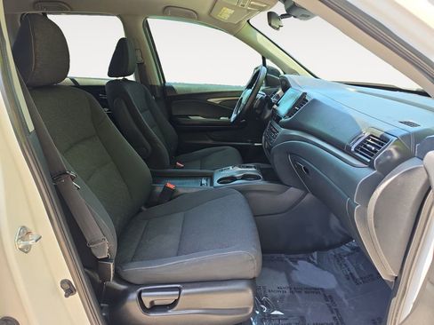 Used 2023 Honda Ridgeline Sport image 15