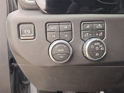 New 2026 GMC Sierra 1500 SLT w/ SLT Premium Plus Package image 26