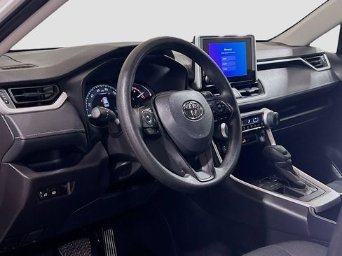 Used 2025 Toyota RAV4 LE FWD image 7