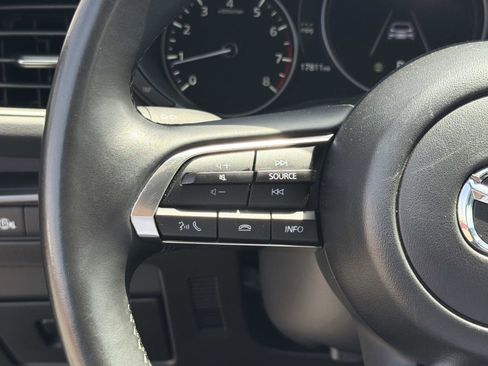 Certified 2025 MAZDA MAZDA3 s Sport FWD image 9