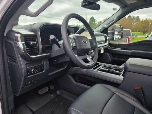 New 2026 Ford F350 Lariat w/ Lariat Ultimate Package image 9