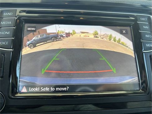 Used 2017 Volkswagen Jetta SEL FWD image 11