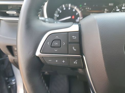 Used 2020 Toyota Highlander Platinum image 35