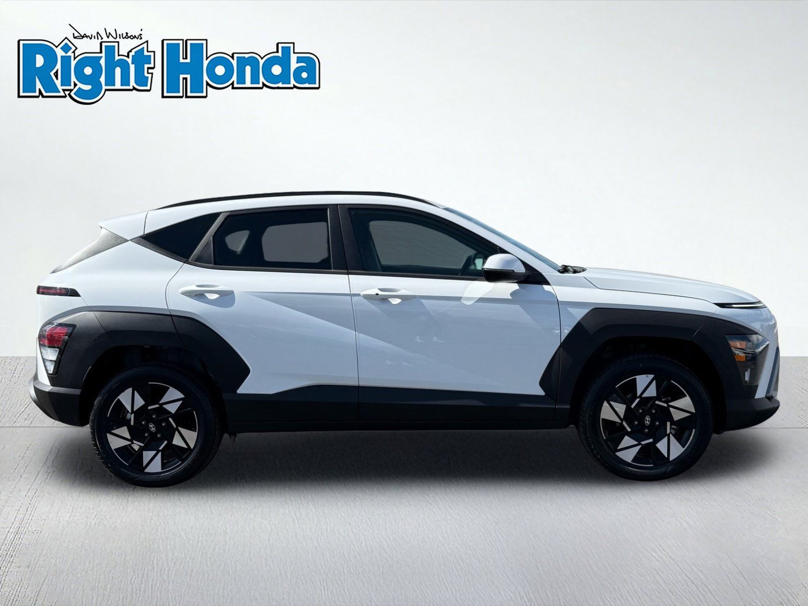 Used 2025 Hyundai Kona SEL AWD/4WD image 9
