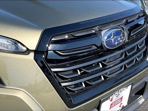 Certified 2023 Subaru Forester Premium AWD/4WD image 34