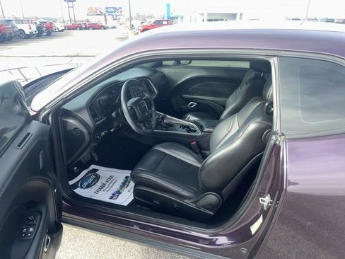 Used 2021 Dodge Challenger SXT w/ Plus Package image 12