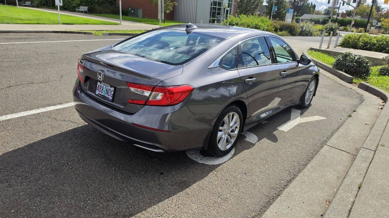 Used 2018 Honda Accord LX image 7