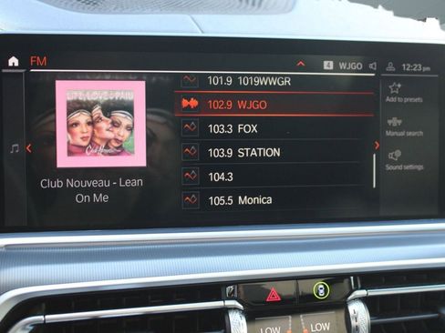 Used 2022 BMW X5 sDrive40i w/ Premium Package image 26