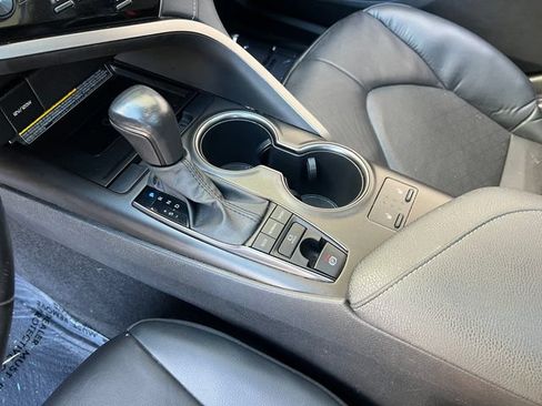 Used 2021 Toyota Camry XSE w/ Carpet Mat Package (TMS) FWD image 24