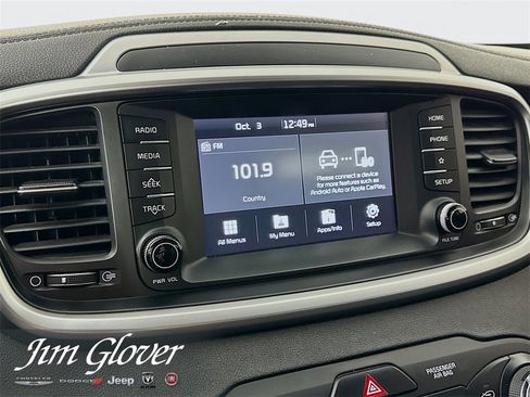 Used 2020 Kia Sorento LX image 32