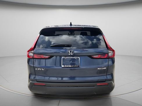 Certified 2025 Honda CR-V LX image 6