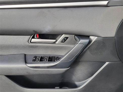 Used 2025 MAZDA CX-50 AWD 2.5 S w/ Preferred Package image 13