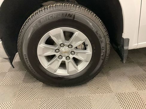 Used 2023 Chevrolet Silverado 1500 LT w/ Work Truck Package image 9