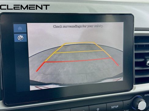Used 2026 Hyundai Venue SEL FWD image 20