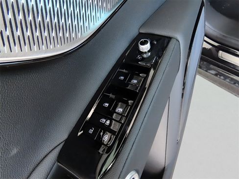 New 2024 Maserati Grecale GT image 48