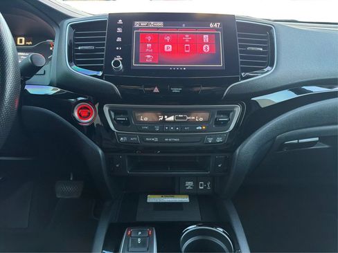 Used 2023 Honda Ridgeline Black Edition image 14