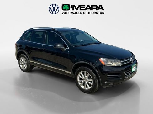 Used 2013 Volkswagen Touareg Sport AWD/4WD image 7