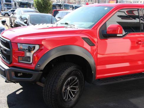 Used 2019 Ford F150 Raptor w/ Equipment Group 802A Luxury AWD/4WD image 5