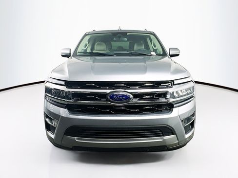 Used 2024 Ford Expedition Max Limited image 2