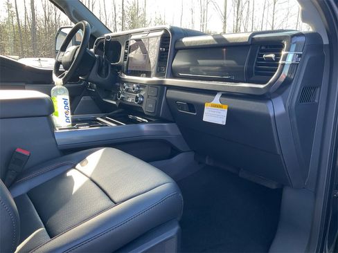 New 2026 Ford F250 Lariat w/ Chrome Package image 11