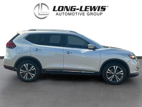 Used 2018 Nissan Rogue SL FWD image 8