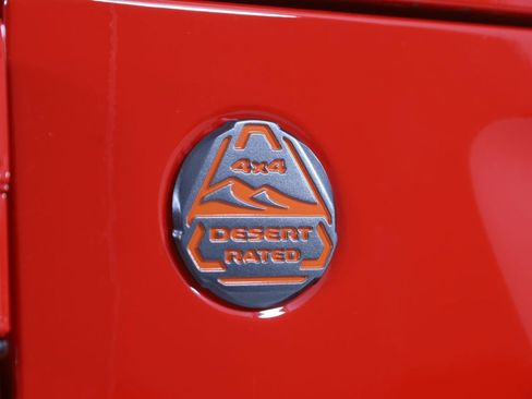 Used 2025 Jeep Gladiator Mojave image 38