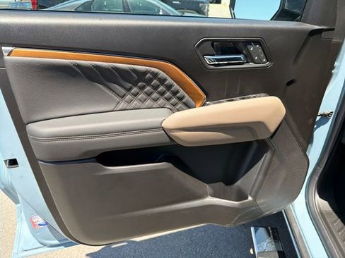 New 2026 GMC Canyon Denali AWD/4WD image 17