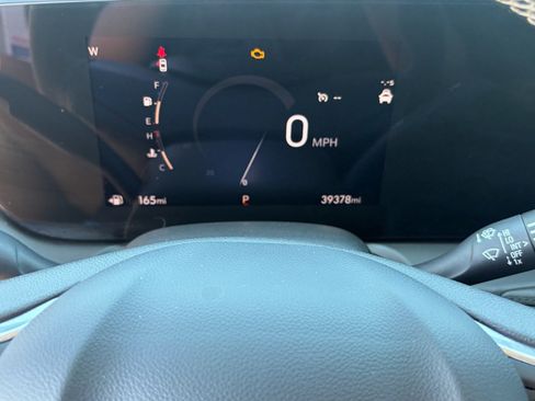Used 2024 Buick Encore GX Preferred w/ Comfort Package FWD image 19