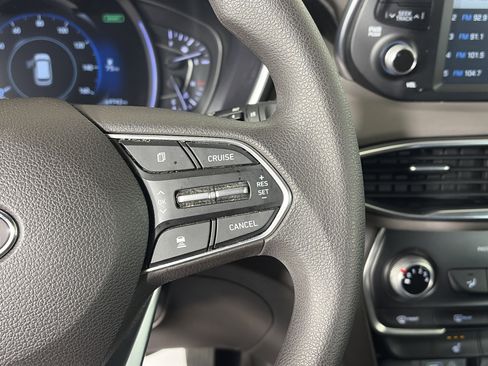 Used 2019 Hyundai Santa Fe SEL image 29