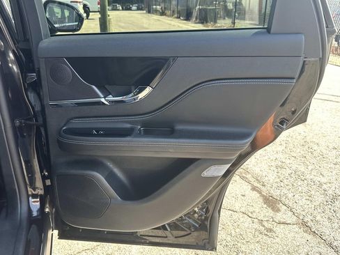 Certified 2024 Lincoln Corsair FWD w/ Equipment Group 101A image 16