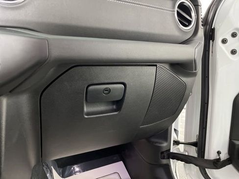 Used 2022 Jeep Wrangler Unlimited Sahara w/ Cold Weather Group image 35