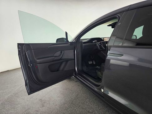 Used 2022 Tesla Model X AWD/4WD image 20