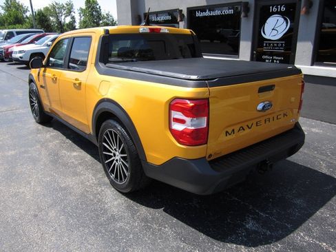 Used 2023 Ford Maverick Lariat w/ Lariat Luxury Package AWD/4WD image 3