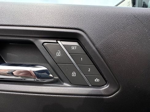 New 2026 GMC Canyon AT4X w/ LPO, Black Badging Package AWD/4WD image 19