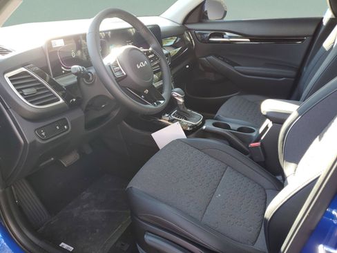 New 2026 Kia Seltos S FWD image 19