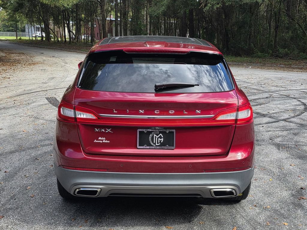 Used 2016 Lincoln MKX Reserve FWD image 4